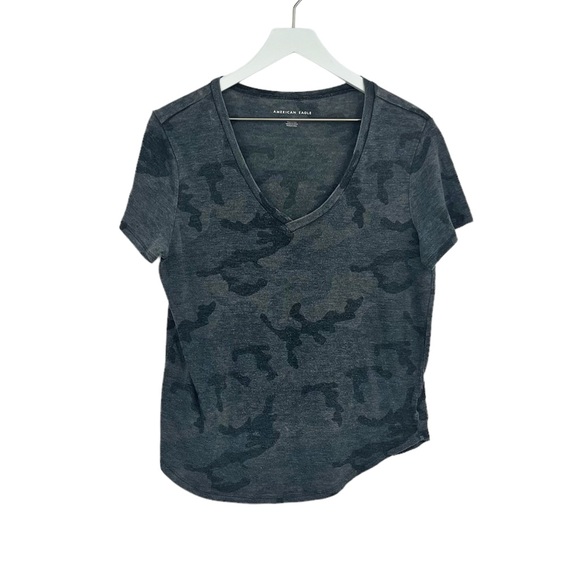 American Eagle Outfitters Camouflage Short Sleeve Shirt Size Medium - Picture 2 of 6